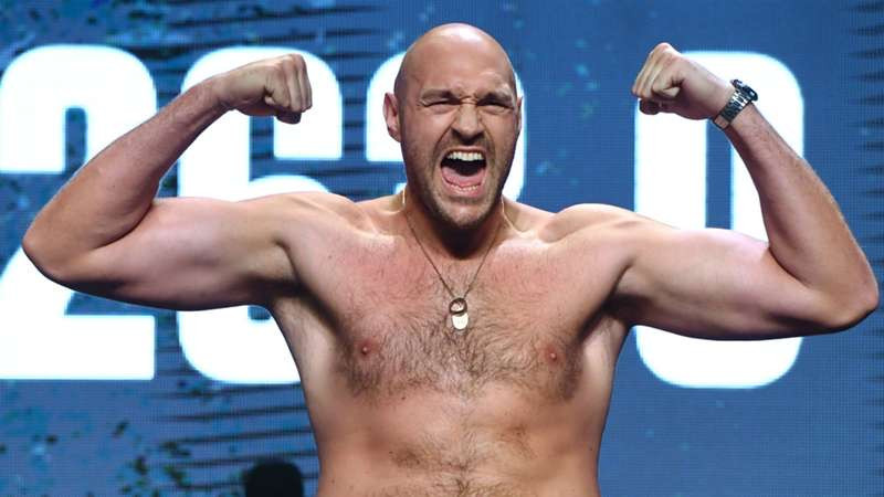 Tyson Fury returns with a roar