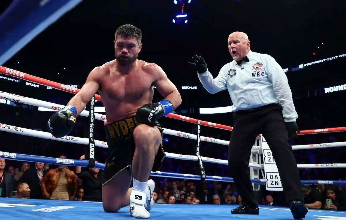 Phoenix showdown: Munguia, Collazo, Fundora and more