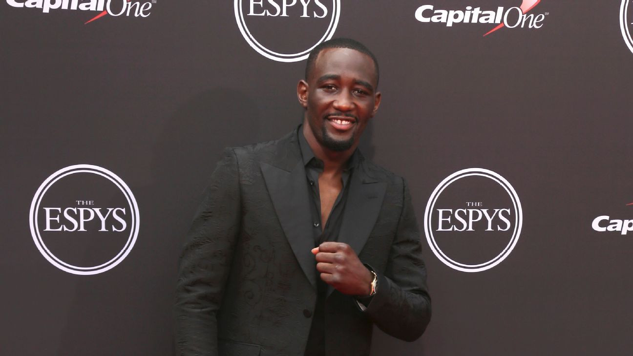 Breaking: Crawford leaves welterweight division