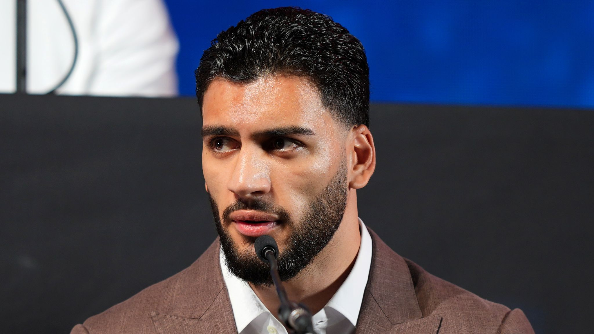 Hamzah Sheeraz moves to 168 and changes his trainer